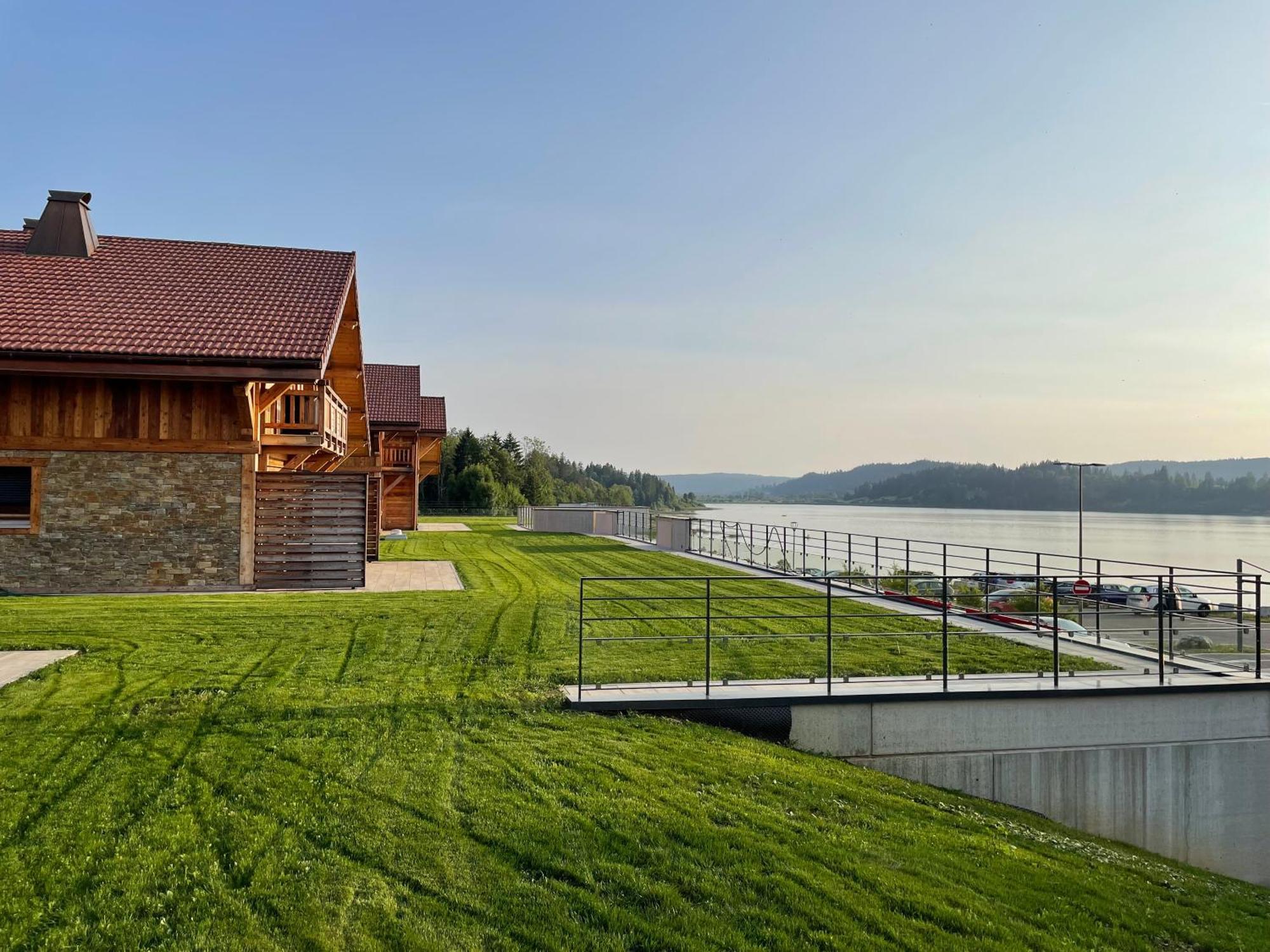 Chalets Coeur Du Lac Malbuisson Extérieur photo